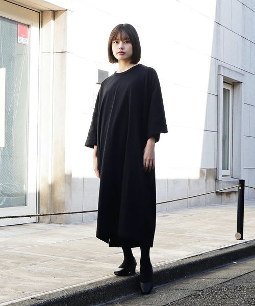 Dulcamara（ドゥルカマラ）の「2021秋冬 アシンメトリーOP -SMOOTH WOOL / CUT & SAWN-（ワンピース・レディース・ブルー/ブラック/オートミール・FREE）」の11枚目の写真