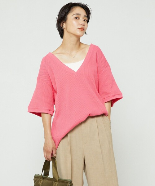 FREAK'S STORE(フリークスストア)の「ダメージワッフルVネックTシャツ(Tシャツ/カットソー・レディース・ピンク/ブラック/オフホワイト/ブルーグリーン・フリ-)」の4枚目の写真