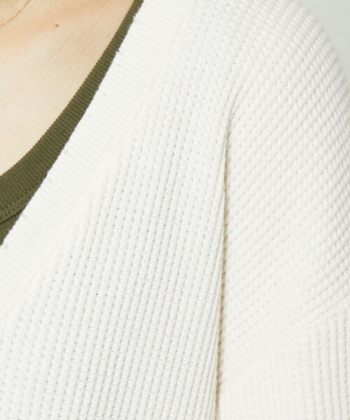 FREAK'S STORE(フリークスストア)の「ダメージワッフルVネックTシャツ(Tシャツ/カットソー・レディース・ピンク/ブラック/オフホワイト/ブルーグリーン・フリ-)」の11枚目の写真