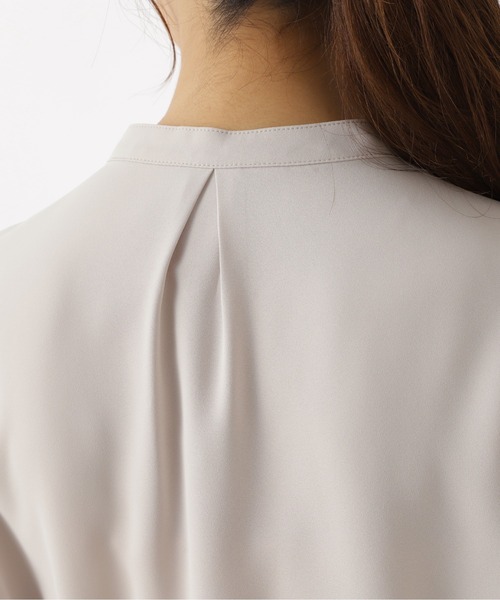 NATURAL BEAUTY BASIC（ナチュラルビューティーベーシック）の「フロントタックブラウス五分袖（シャツ/ブラウス・レディース・ベージュ系その他2/オフホワイト/ライトグリーン・SMALL/MEDIUM）」の17枚目の写真