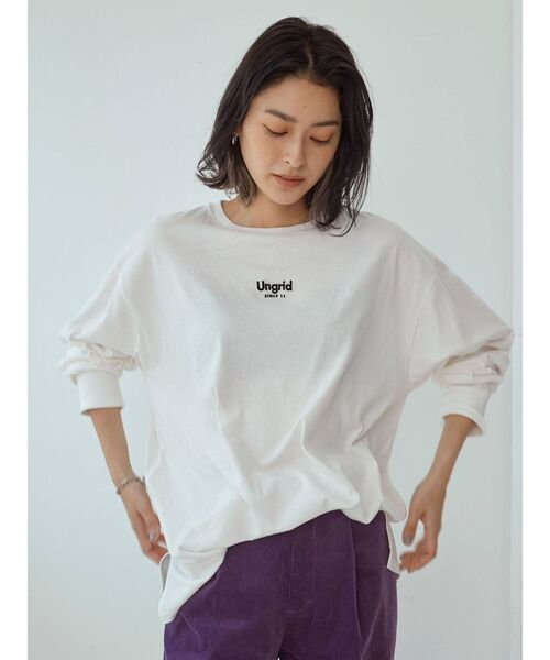Ungrid（アングリッド）の「【10周年限定】UngridロゴロングスリーブTee（Tシャツ/カットソー・レディース・ブラック/ベージュ/オフホワイト・FREE）」の12枚目の写真