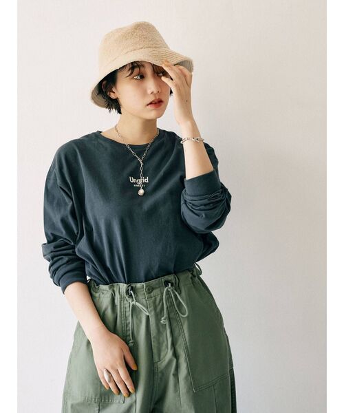 Ungrid（アングリッド）の「【10周年限定】UngridロゴロングスリーブTee（Tシャツ/カットソー・レディース・ブラック/ベージュ/オフホワイト・FREE）」の8枚目の写真