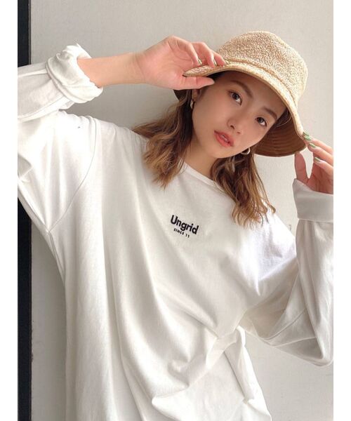 Ungrid（アングリッド）の「【10周年限定】UngridロゴロングスリーブTee（Tシャツ/カットソー・レディース・ブラック/ベージュ/オフホワイト・FREE）」の19枚目の写真