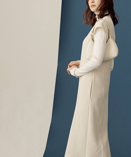 YUKARA　ユカラ　ノースリーブワンピース YUKARA ユカラ ノースリーブワンピース YUKARA ユカラ ノースリーブ