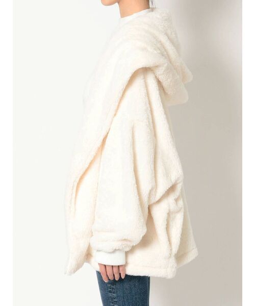 GYDA（ジェイダ）の「LOOSE BOA コート（その他アウター・レディース・オフホワイト/ブラック・FREE）」の22枚目の写真