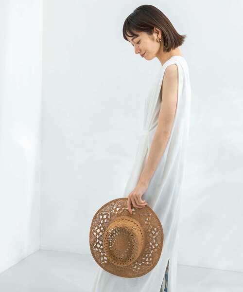 KBF（ケイビーエフ）の「ベルト付きショルダータックワンピース（ワンピース・レディース・ブラック/オフホワイト/グリーン・ONE）」の21枚目の写真