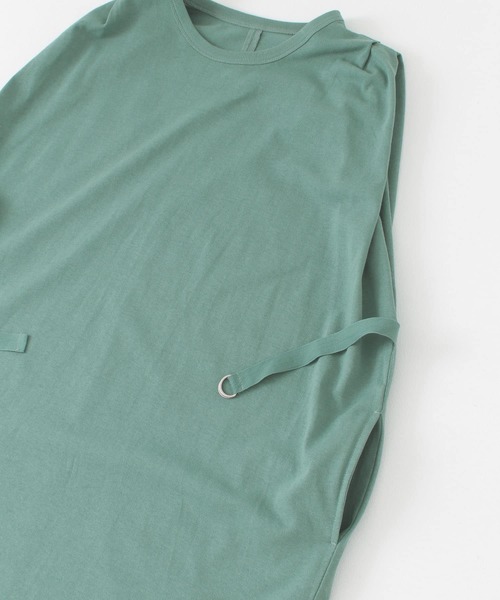 KBF（ケイビーエフ）の「ベルト付きショルダータックワンピース（ワンピース・レディース・ブラック/オフホワイト/グリーン・ONE）」の20枚目の写真