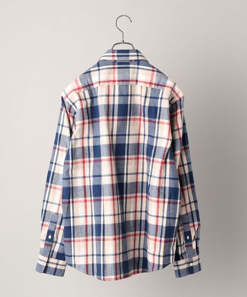 SHIPS（シップス）の「SHIPS: 播州織 フェザー チェック レギュラーカラー ネルシャツ（シャツ/ブラウス・メンズ・ベージュ/ネイビー/ブラウン/オリーブ・SMALL/MEDIUM/LARGE/X-LARGE）」の21枚目の写真