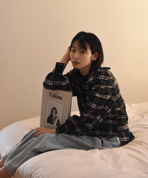 Alley by w closet（アリーバイダブルクローゼット）の「【SETUP対応】【Alley】チェックボリューム袖ブラウス（シャツ/ブラウス・レディース・ベージュ/ネイビー・FREE）」の15枚目の写真