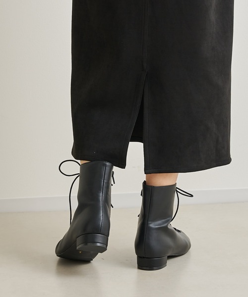 prose verse（プロズヴェール）の「レースアップショートブーツ（ブーツ・レディース・ベージュ/ブラック/グレイッシュベージュ・LARGE/SMALL/MEDIUM/LL）」の19枚目の写真