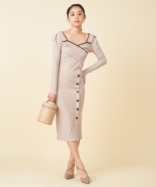 ROYAL PARTY(ロイヤルパーティー)の「【丈が選べる】パイピングカシュクールタイトワンピース(ワンピース・レディース・ブラック/グリーン/ベージュ・FREE/SHORT)」の16枚目の写真