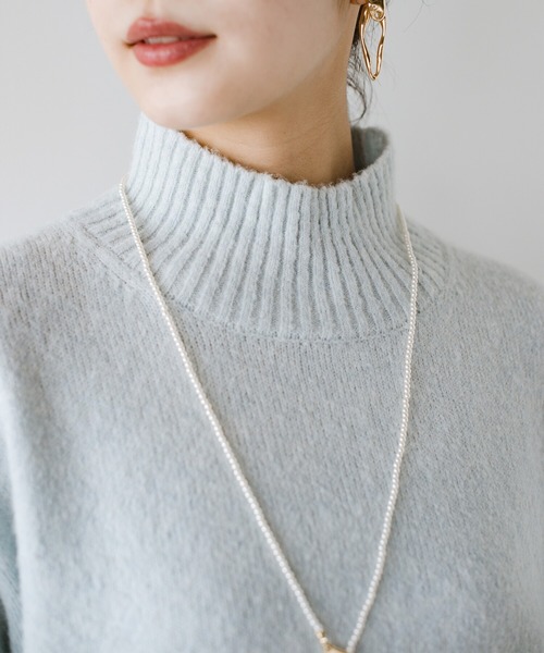 haco!(ハコ)の「軽くて肩こり知らず!全てを包む優しいビッグシルエットハイネックニット(ニット/セーター・レディース・ネイビー/ライトブルー/アイボリー・LARGE/MEDIUM/SMALL/X-LARGE)」の20枚目の写真