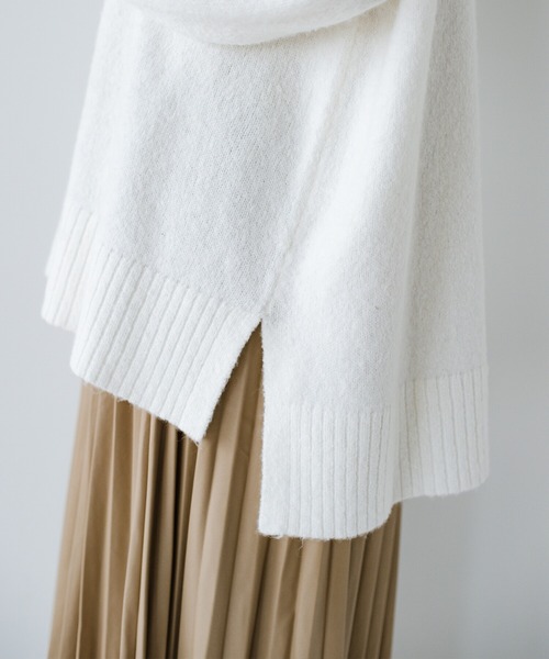 haco!(ハコ)の「軽くて肩こり知らず!全てを包む優しいビッグシルエットハイネックニット(ニット/セーター・レディース・ネイビー/ライトブルー/アイボリー・LARGE/MEDIUM/SMALL/X-LARGE)」の15枚目の写真