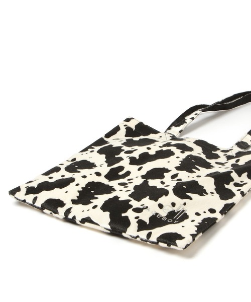 PAGEBOY（ページボーイ）の「eill×PAGEBOYカウガラトートバッグ（トートバッグ・レディース・ブラック系その他/グレー系その他・FREE）」の6枚目の写真