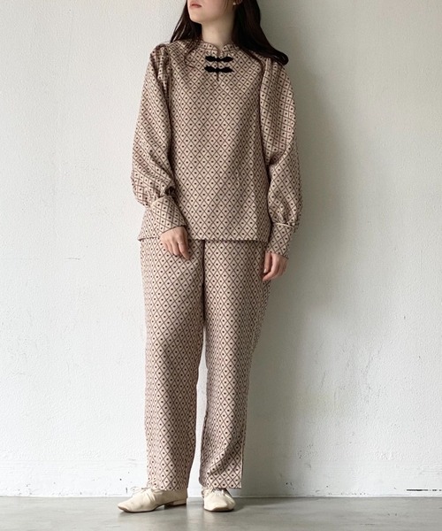 idem（イデム）の「【ZOZOTOWN限定】geometric relax pants/ジオメトリックリラックスパンツ（その他パンツ・レディース・ベージュ/グリーン・FREE/SMALL）」の8枚目の写真