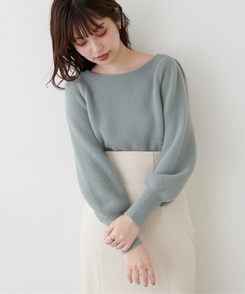 natural couture(ナチュラルクチュール)の「マシュマロフェザー前後2WAY柔らかニット(ニット/セーター・レディース・アイボリー/サックスブルー/パープル/グレイッシュベージュ/ピンク/ミント・FREE)」の1枚目の写真