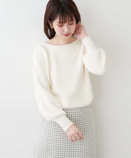 natural couture(ナチュラルクチュール)の「マシュマロフェザー前後2WAY柔らかニット(ニット/セーター・レディース・アイボリー/サックスブルー/パープル/グレイッシュベージュ/ピンク/ミント・FREE)」の8枚目の写真