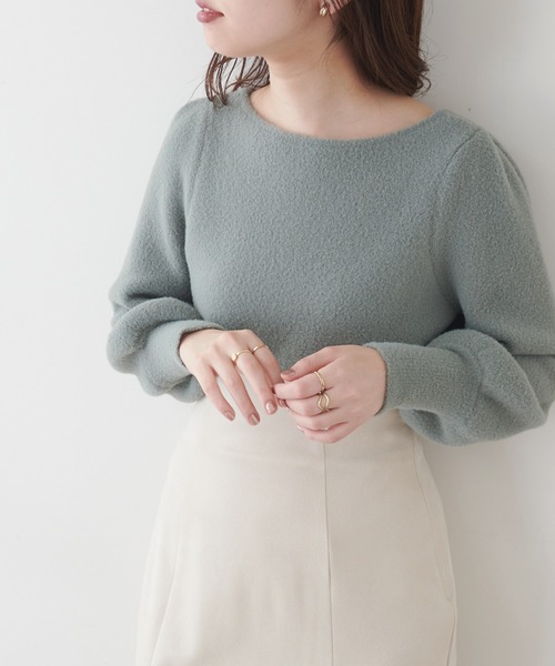 natural couture(ナチュラルクチュール)の「マシュマロフェザー前後2WAY柔らかニット(ニット/セーター・レディース・アイボリー/サックスブルー/パープル/グレイッシュベージュ/ピンク/ミント・FREE)」の15枚目の写真