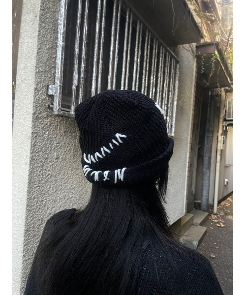 XU（エックスユー）の「ストリートファッション XU エックスユー stitch beanie ステッチ ビーニー ニット帽 ショートビーニー（ニットキャップ/ビーニー・メンズ・ブラック/ベージュ・ONE SIZE）」の4枚目の写真