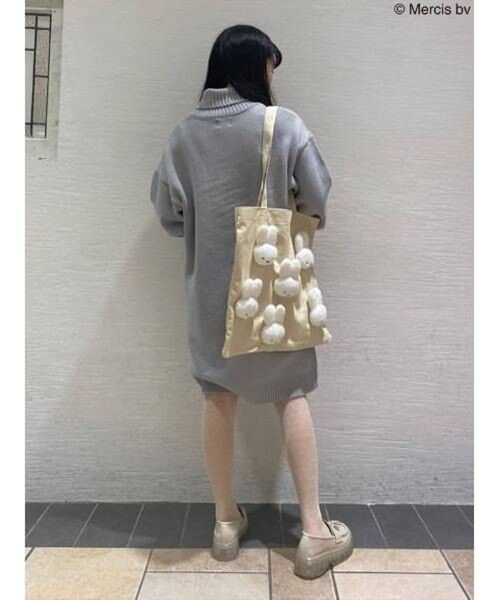 merry jenny（メリージェニー）の「もこもこmiffyトート（トートバッグ・レディース・ブラック/アイボリー・FREE）」の5枚目の写真