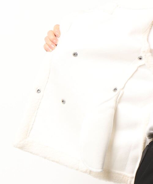 MAISON DE THERESE（メゾン ド テレーズ）の「ボアムートン調ベスト（ベスト・レディース・アイボリー/ブラウン・MEDIUM/SMALL/LARGE）」の4枚目の写真