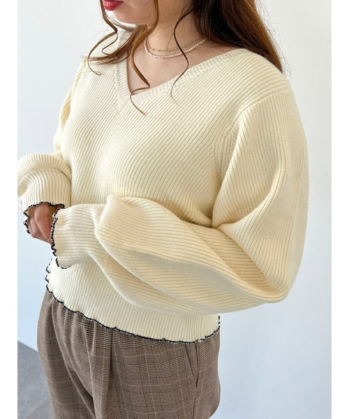SLURR(スラ―)の「【マシンウォッシャブル】Vネックショート丈ニット(ニット/セーター・レディース・ブラック/アイボリー/キャメル/その他8・FREE)」の12枚目の写真