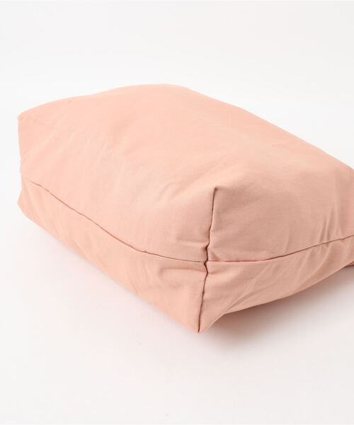 omom sot(オムオムソット)の「キャンバストートバッグ ロゴ入り omom sot(トートバッグ・レディース・アイボリー/ピンクベージュ・F)」の12枚目の写真