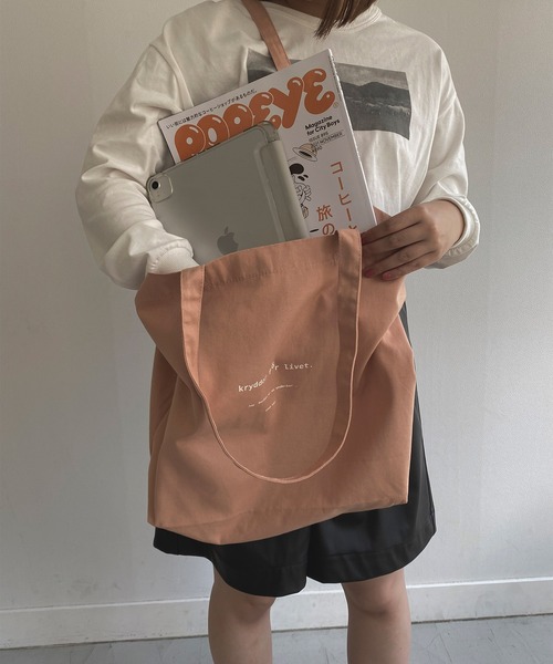 omom sot(オムオムソット)の「キャンバストートバッグ ロゴ入り omom sot(トートバッグ・レディース・アイボリー/ピンクベージュ・F)」の16枚目の写真