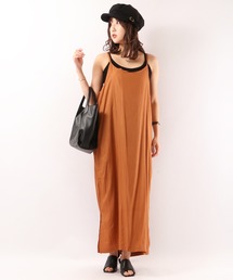 PAGE ONE Rバックタックキャミソールワンピース