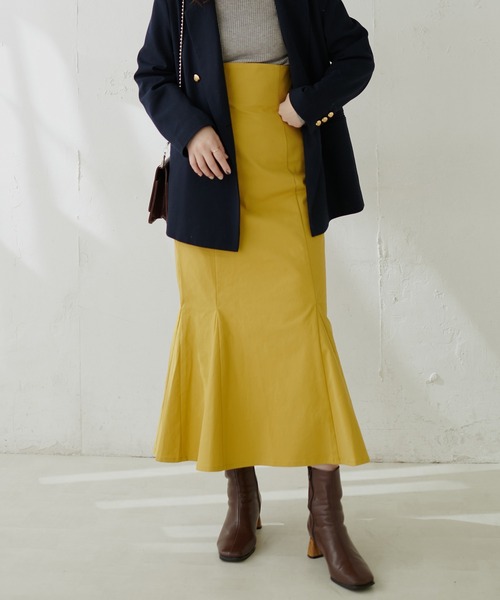 natural couture（ナチュラルクチュール）の「【WEB限定】ハイウエストマーメイドスカート（スカート・レディース・その他1/イエロー/アイボリー/スミクロ・MEDIUM/SMALL）」の5枚目の写真