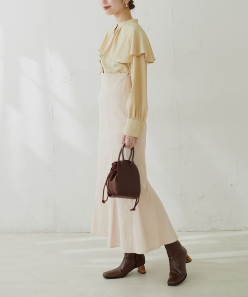 natural couture（ナチュラルクチュール）の「【WEB限定】ハイウエストマーメイドスカート（スカート・レディース・その他1/イエロー/アイボリー/スミクロ・MEDIUM/SMALL）」の13枚目の写真