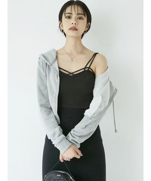 GYDA(ジェイダ)の「バインダービスチェ(キャミソール・レディース・ブラック/オフホワイト・FREE)」の2枚目の写真