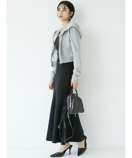 GYDA(ジェイダ)の「バインダービスチェ(キャミソール・レディース・ブラック/オフホワイト・FREE)」の13枚目の写真