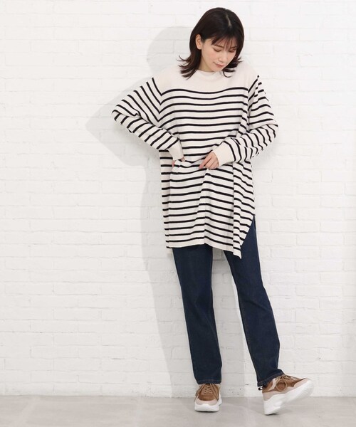 SHOO・LA・RUE（シューラルー）の「◆コクーンスリットチュニックワンピース（ワンピース・レディース・グレー/レモンイエロー/ブラック系2/アイボリー系2・00）」の9枚目の写真