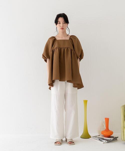 CITEN（シテン）の「＜CITEN（シテン）＞バックオープン ボリュームソデ ブラウス（シャツ/ブラウス・レディース・ブラック/ブラウン/ライム・FREE）」の14枚目の写真