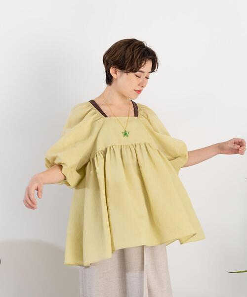 CITEN（シテン）の「＜CITEN（シテン）＞バックオープン ボリュームソデ ブラウス（シャツ/ブラウス・レディース・ブラック/ブラウン/ライム・FREE）」の7枚目の写真