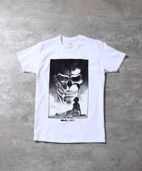 BAIT（ベイト）の「BAIT × 進撃の巨人 ARMIN TEE 224-AOT-TEE-001（Tシャツ/カットソー・メンズ・ホワイト・LARGE/MEDIUM/X-LARGE/XX-LARGE）」の3枚目の写真