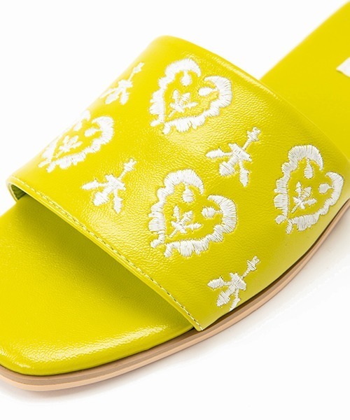 Casselini（キャセリーニ）の「Casselini(キャセリーニ)刺繍サンダル（サンダル・レディース・イエロー/ブラック/サックスブルー/ライム・S/M/L）」の10枚目の写真