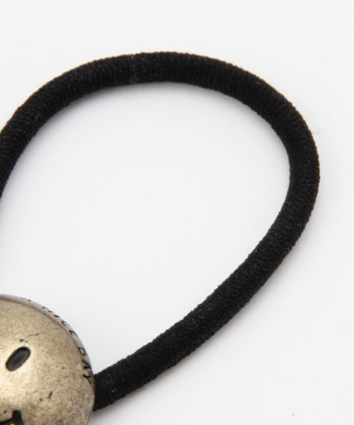 BEAMS BOY（ビームスボーイ）の「SOFT CREAM / スマイル ゴム ブレス（ヘアゴム・レディース・ブラック系その他/イエロー系その他・ONE SIZE）」の9枚目の写真