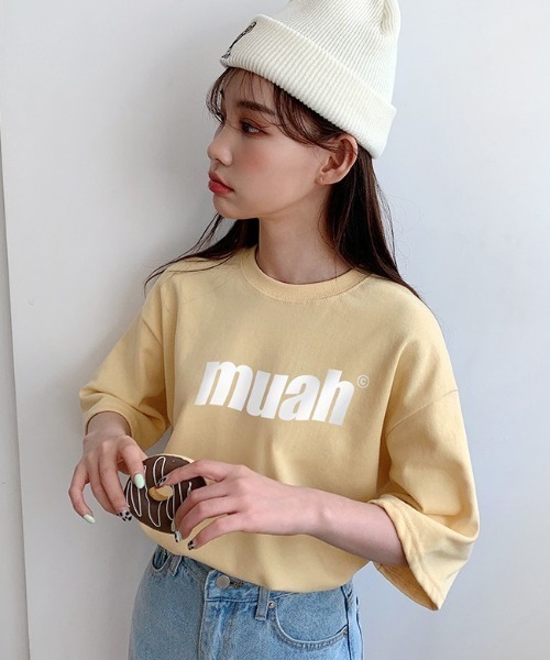 muahmuah（ムーアムーア）の「A'GEM/9 × .kom『muah muah』BALANCE MUAHLOGO T-SHIRT/バランスロゴ オーバーサイズ半袖Tシャツ/カットソー（Tシャツ/カットソー・レディース・ホワイト/ブラック/ネイビー/パープル/ライトパープル/イエロー/ピンク・FREE）」の6枚目の写真