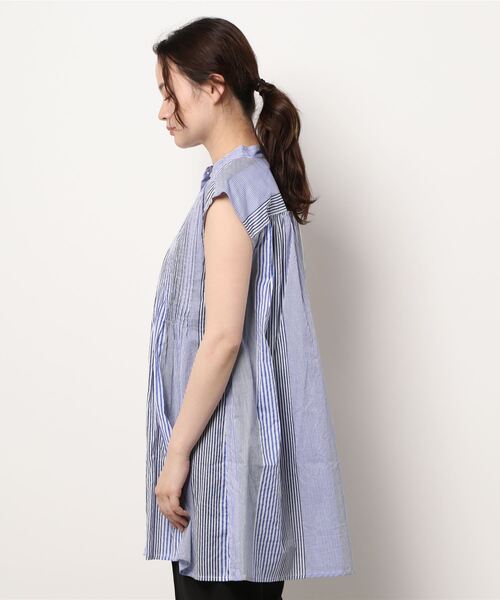 PICCIN（ピッチン）の「ピンタックフレンチスリーブブラウス（シャツ/ブラウス・レディース・グリーン/ブルー系その他/オフホワイト・M）」の4枚目の写真