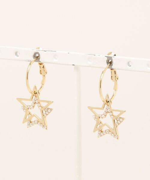 Three Four Time（ｽﾘｰﾌｫｰﾀｲﾑ）の「ダブルスターフープピアス（ピアス（両耳用）・レディース・ゴールド・FREE）」の4枚目の写真