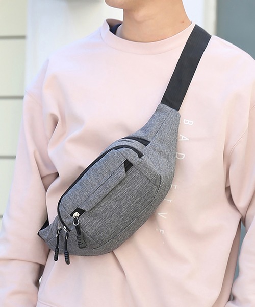 STYLEBLOCK（スタイルブロック）の「ユニセックスデザインミニボディバッグ（ボディバッグ/ウエストポーチ・メンズ・ブラック/パープル/グレー/レッド/ブルー/グリーン・FREE）」の3枚目の写真