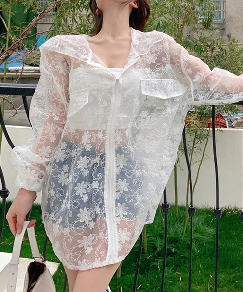 me+em select（ミームセレクト）の「花柄刺繍シアーレースビッグシルエットジャケット（ナイロンジャケット・レディース・ベージュ/アイボリー・FREE）」の4枚目の写真