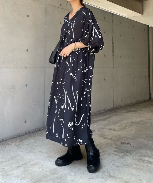 DouDou（ドゥドゥ）の「【一部WEB限定カラー】袖バルーンプリントワンピース（ワンピース・レディース・ブラウン/ベージュ/ブラック/ピンク・FREE）」の10枚目の写真
