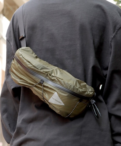 and wander（アンドワンダー）の「and wander/アンドワンダー sil waist bag ウエストバック（ボディバッグ/ウエストポーチ・レディース・ベージュ/オリーブ/ブラウン/ブラック・FREE）」の19枚目の写真