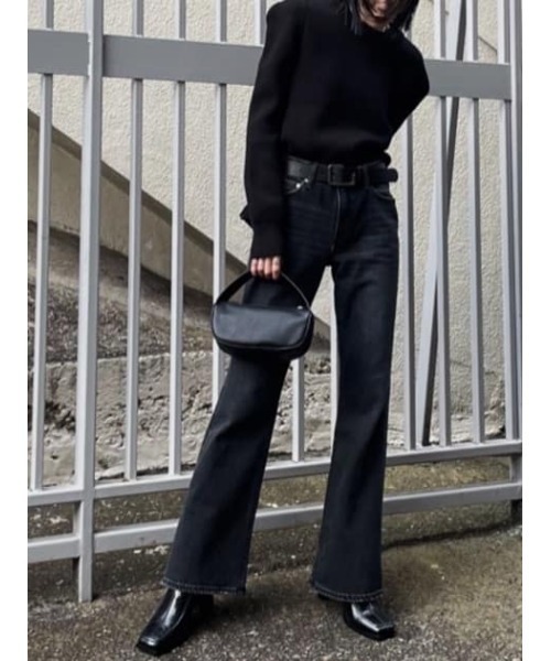 SLY（スライ）の「MILANO RIB ROUND SHOULDER TOPS ミラノリブ ラウンドショルダー トップス ニット プルオーバー（ニット/セーター・レディース・ブラック/オレンジ/ブルー/アイボリー・FREE）」の8枚目の写真