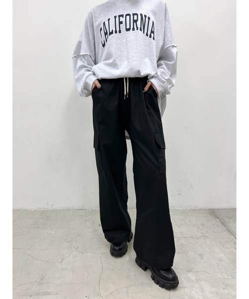 WC(ダブル シー)の「ワイドカーゴパンツ(カーゴパンツ・レディース・ブラック/ベージュ・FREE)」の4枚目の写真