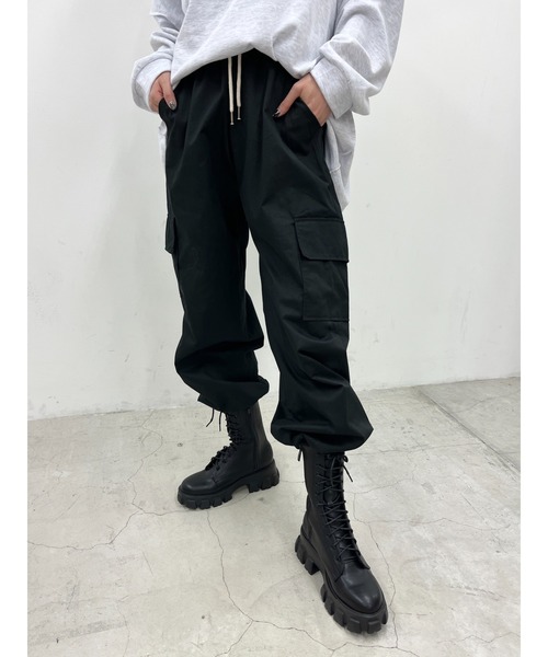 WC(ダブル シー)の「ワイドカーゴパンツ(カーゴパンツ・レディース・ブラック/ベージュ・FREE)」の6枚目の写真