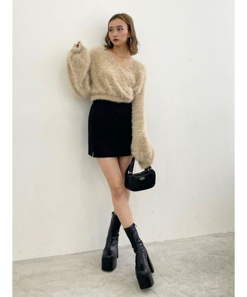 EMODA(エモダ)の「2WAYシャギーニット(ニット/セーター・レディース・ブラック/グレー/アイボリー/ベージュ・FREE)」の9枚目の写真